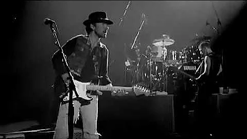 [1983] U2 - SUNDAY BLOODY SUNDAY (live Rattle And Hum, 1988)