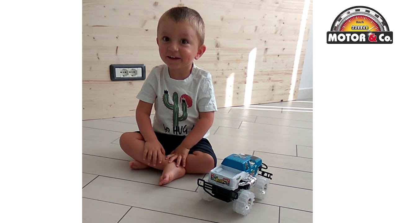 Motori & Co. - Jeep Pick Up Ruote Luminose a Frizione 2 Colori