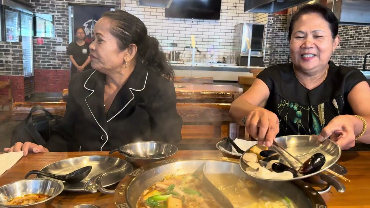 ញ៉ាំបាយថ្ងៃនូវហាង Chuan Pot Diamond Bar City CA-USA