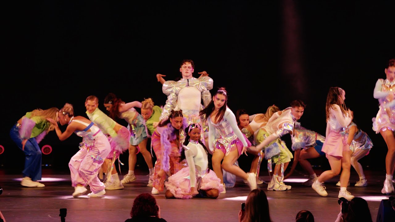 Bird College Move It 2025 | Main Stage - Welcome to My Island 🏝️ | Thomas Ashton