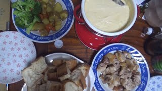 やっぱりチーズフォンデュ美味しいね☆