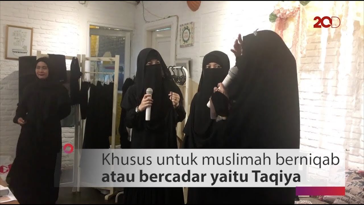 Desainer Ini Buktikan Aksi Teror Tak Pengaruhi Penjualan Cadar YouTube Desainer Ini Buktikan Aksi Teror Tak Pengaruhi Penjualan Cadar YouTube