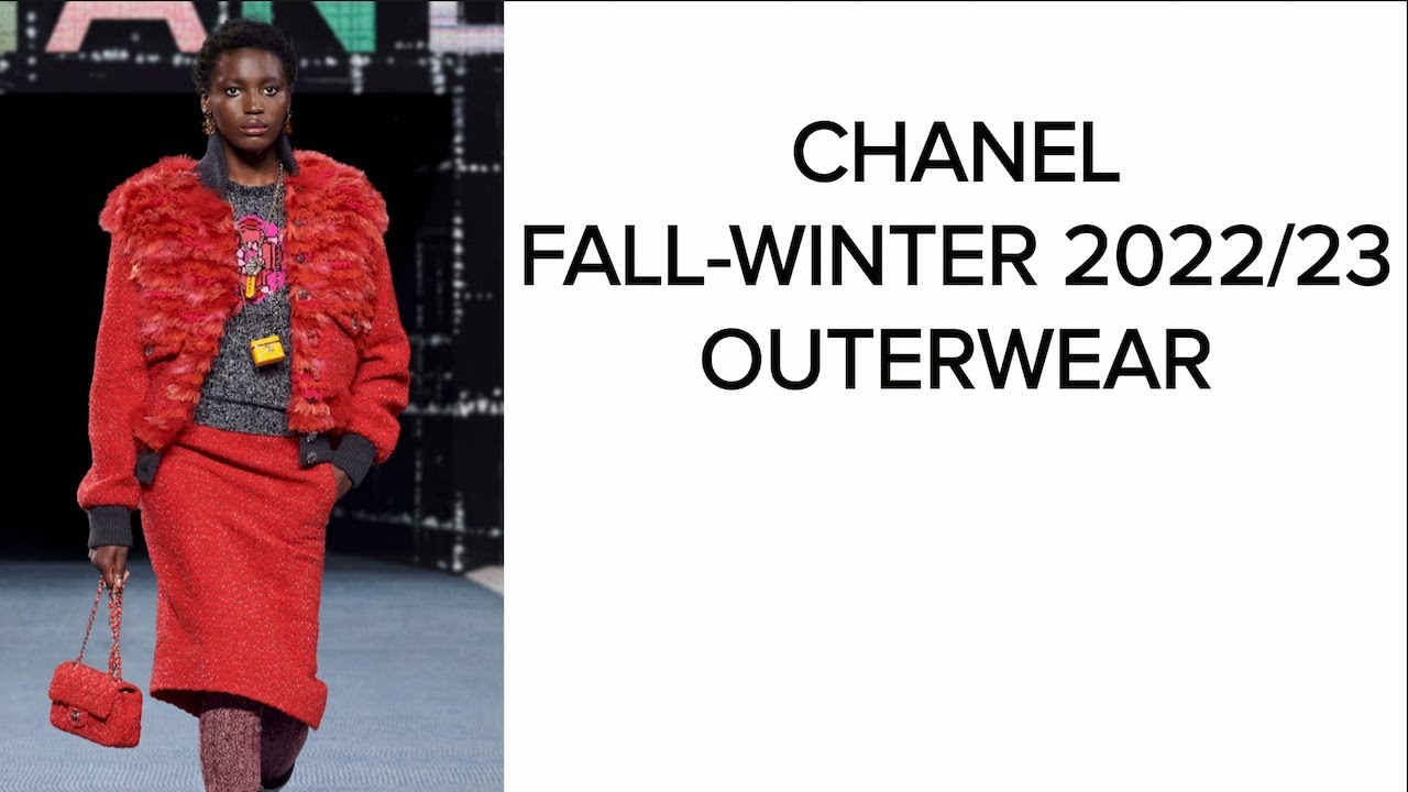 CHANEL FALL-WINTER 2022/23 - CHANEL OUTERWEAR 