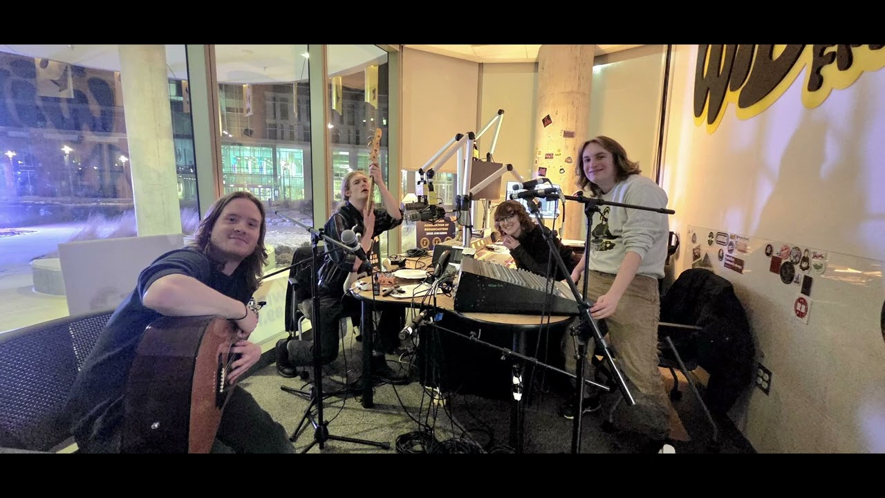 WIDR LIVE STUDIO PERFORMANCE