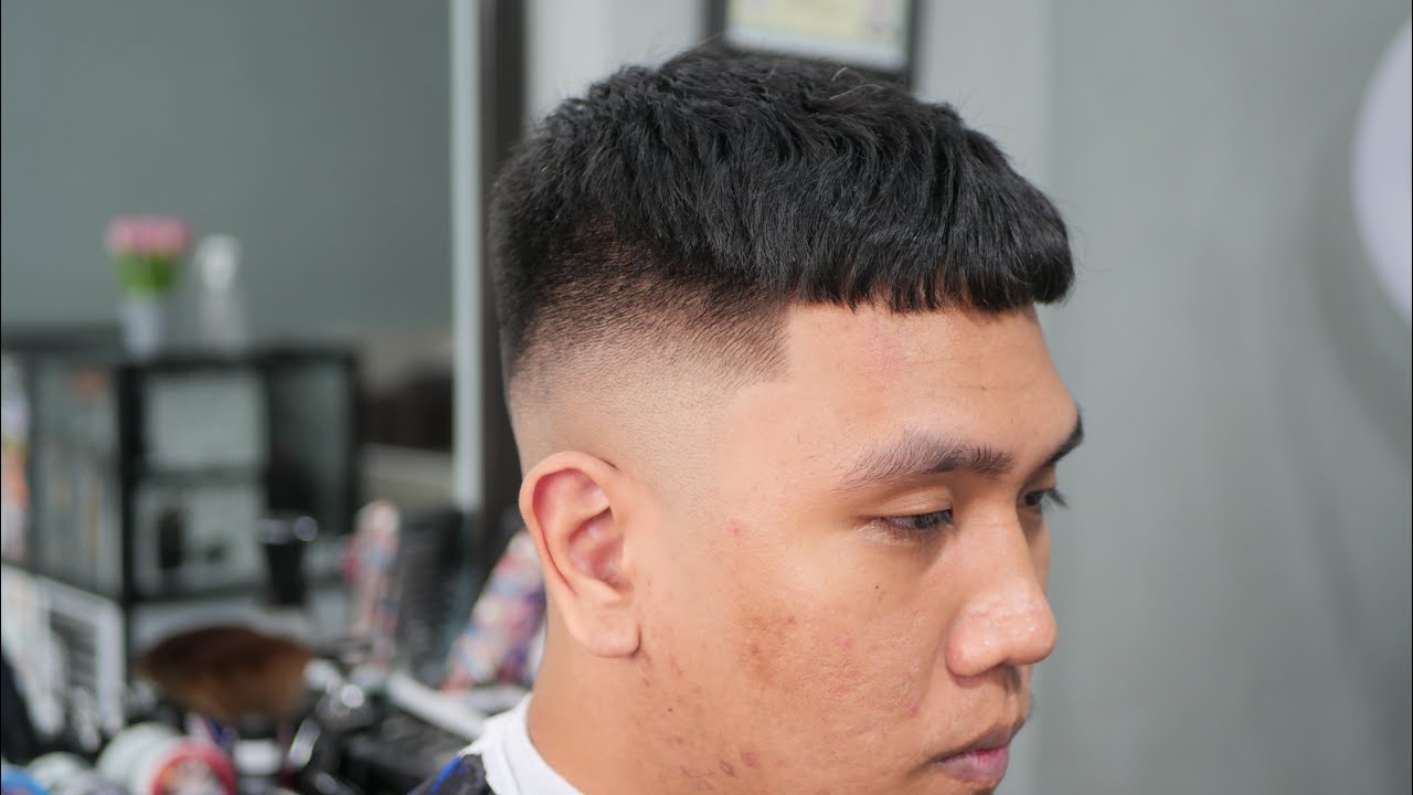 ThbxBorneo - Textured Crop Top with a High Fade. Haircut by  @chuhawthebarber_thb at #YourFriendlyNeighborhoodBarbershop #THB 💈 . .  ONLINE BOOKINGS & STORE🖱 www.thb.asia . . 📞PHONE LINE📞 0168339121