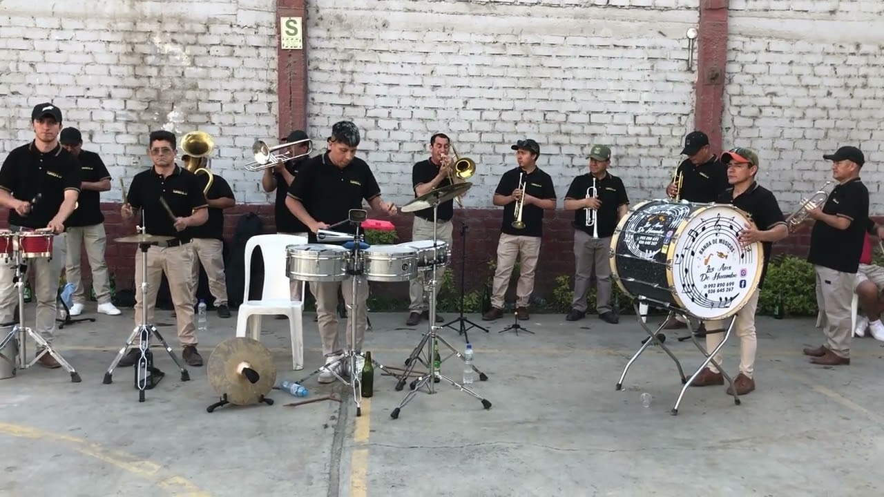 Ojitos Mentirosos / Enamorado Corazón - BANDA LOS ASES DE HUAMBO - Lima 2025