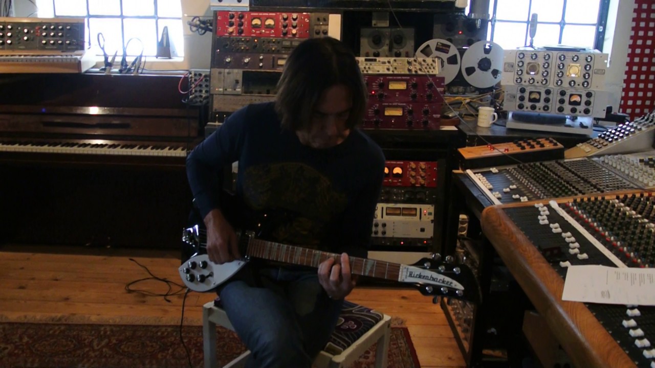 GYLLENE TIDER IN THE STUDIO: Per & Rickenbacker