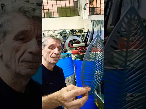 تصنيع نخلة دبي المعدنية تمهيدا لشحنها خارج البلاد إلى الخليج جسر  هلا  النظافه