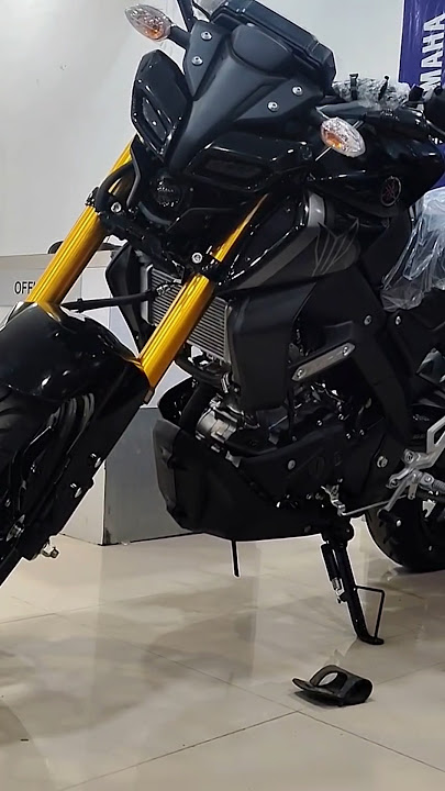 MT 15 in Black colour 2025 #bike #trending #yamaha #mt15 #2025 #shorts