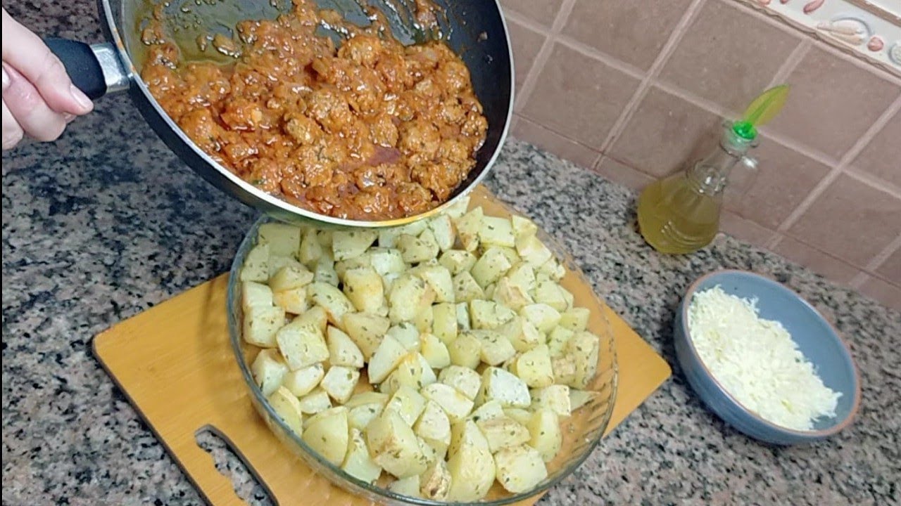 وجبة عشاء او غداء تحفة لا تفوتكم متشبعوش منها الكل سيشكرك عليها صغيرا وكبيرا😋😋