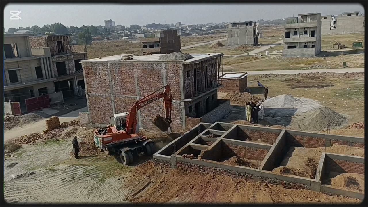 The accelerator is being filled with foundation.،😍