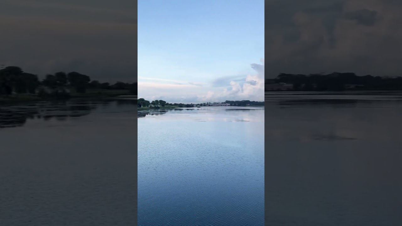 Relaxing lake walk by the house 