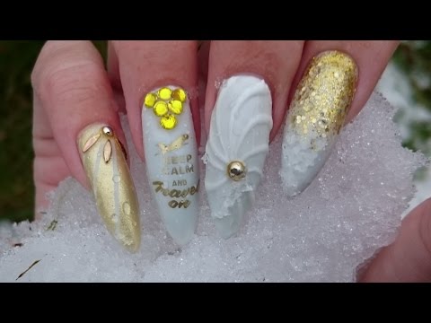 White and Gold Travel Nails | GEL | Nailsofnorway