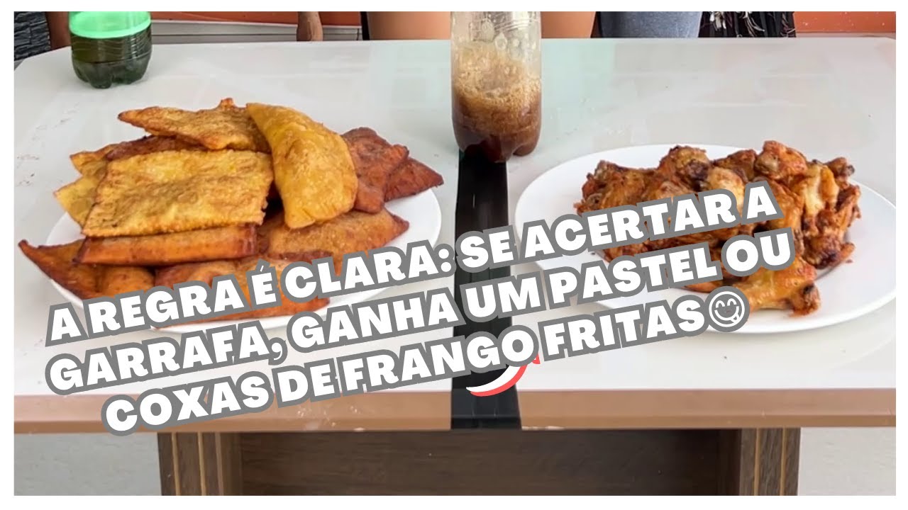 A regra é clara: se acertar a garrafa, ganha um pastel ou coxas de frango fritas😋🍗🐔