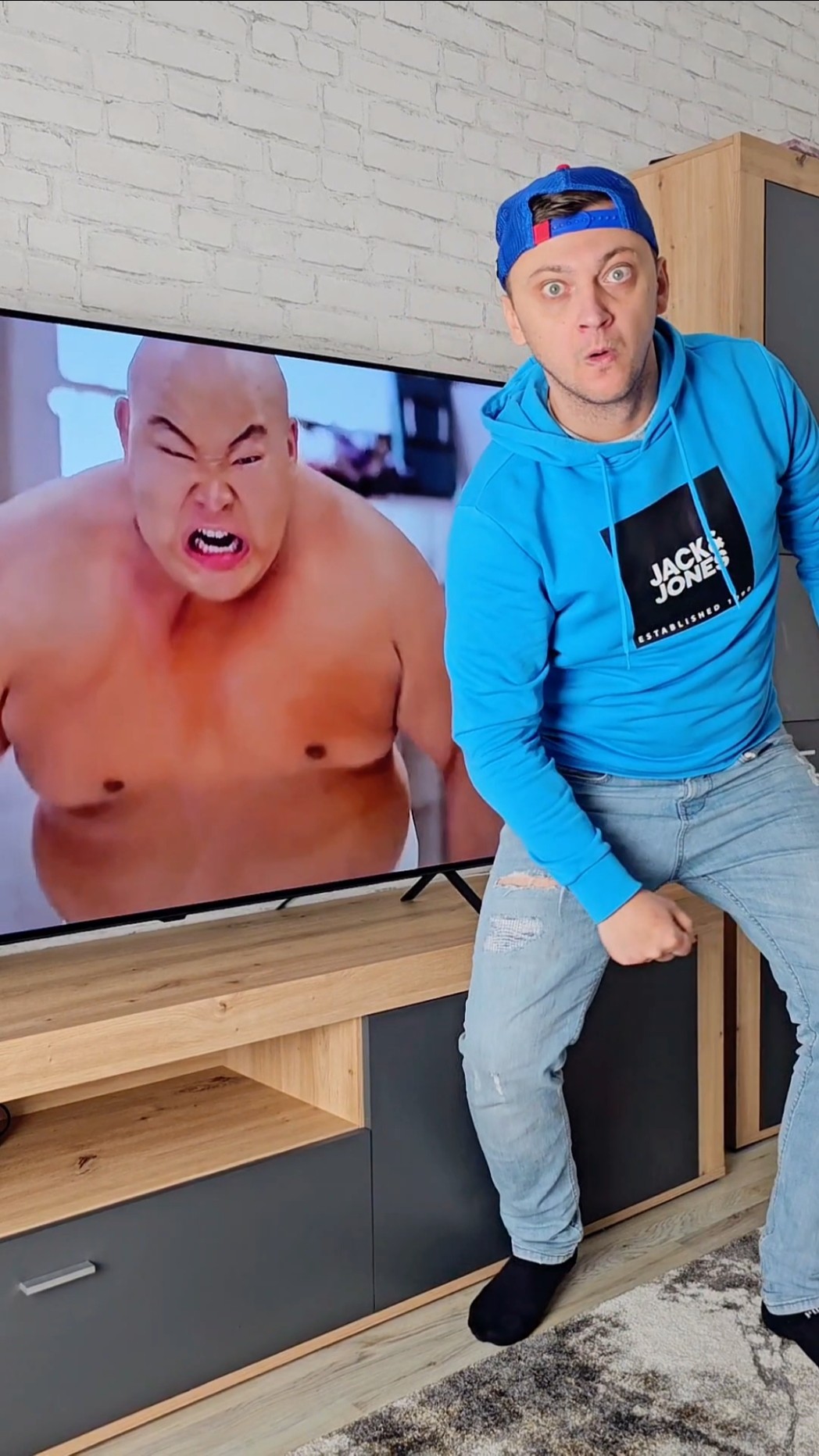Doritos Chips ? Sumo Vs BoxtoxTv ?