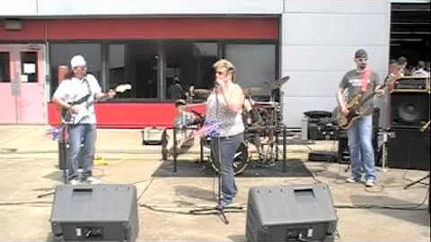 Debora Renee and TWO - Before You Accuse Me feat  ...