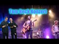 Auf dem Tom Beck Konzert in Hamburg - Tom signiert mein Auto -