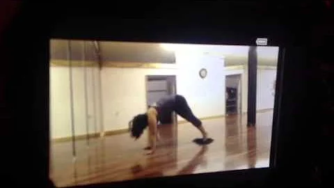 Core Strength at home workout with washcloths - Re...