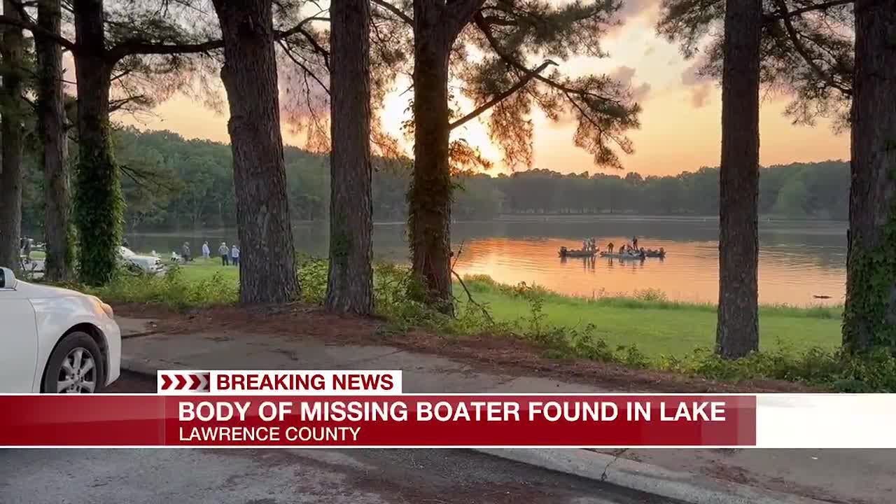 Name of missing boater found in lake identified - YouTube