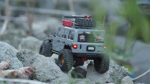 Axial SCX10 III Jeep Rubicon JL | Trail Run