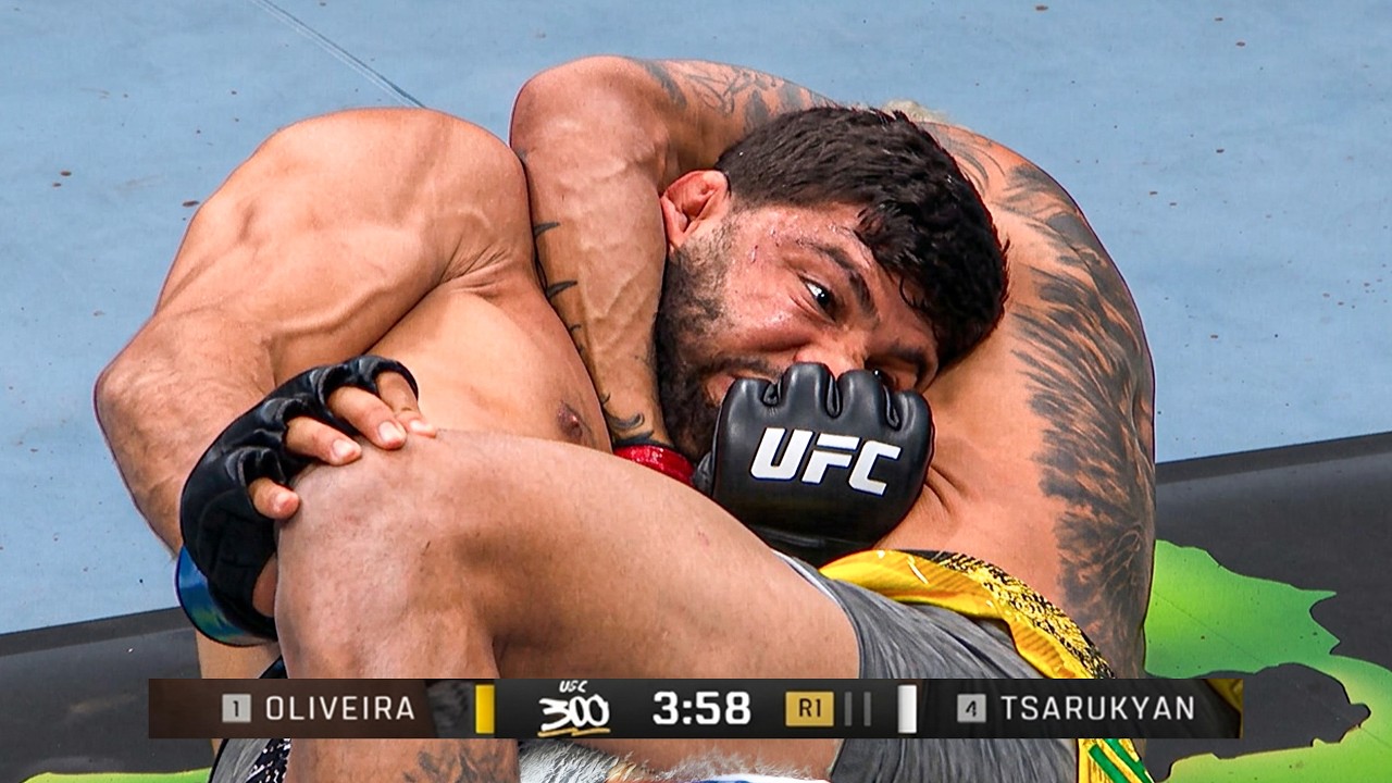 Arman Tsarukyan vs Charles Oliveira | Full Fight