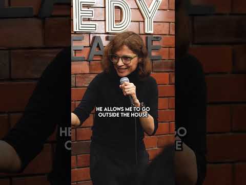To kaise karti hain manage ap? 😂#standupcomedy #funnyshorts #comedyvideo #funny #comedy