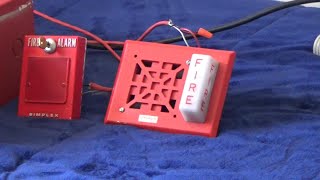 Simplex 2001 System Test #3 - Wheelock V7001-24 Horn Strobe on 90 BPM March Time (Requested)