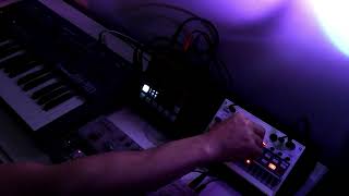 SH101 /TR606 /OTOBam /Volca Sample - Hypnotic Minimal Techno: Live jam