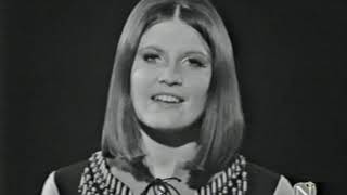 Video thumbnail of "Sandie Shaw - Those were the days 1968"