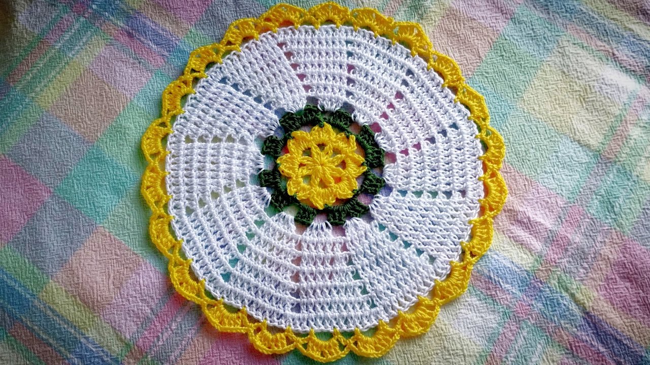 Tapete con flor a crochet