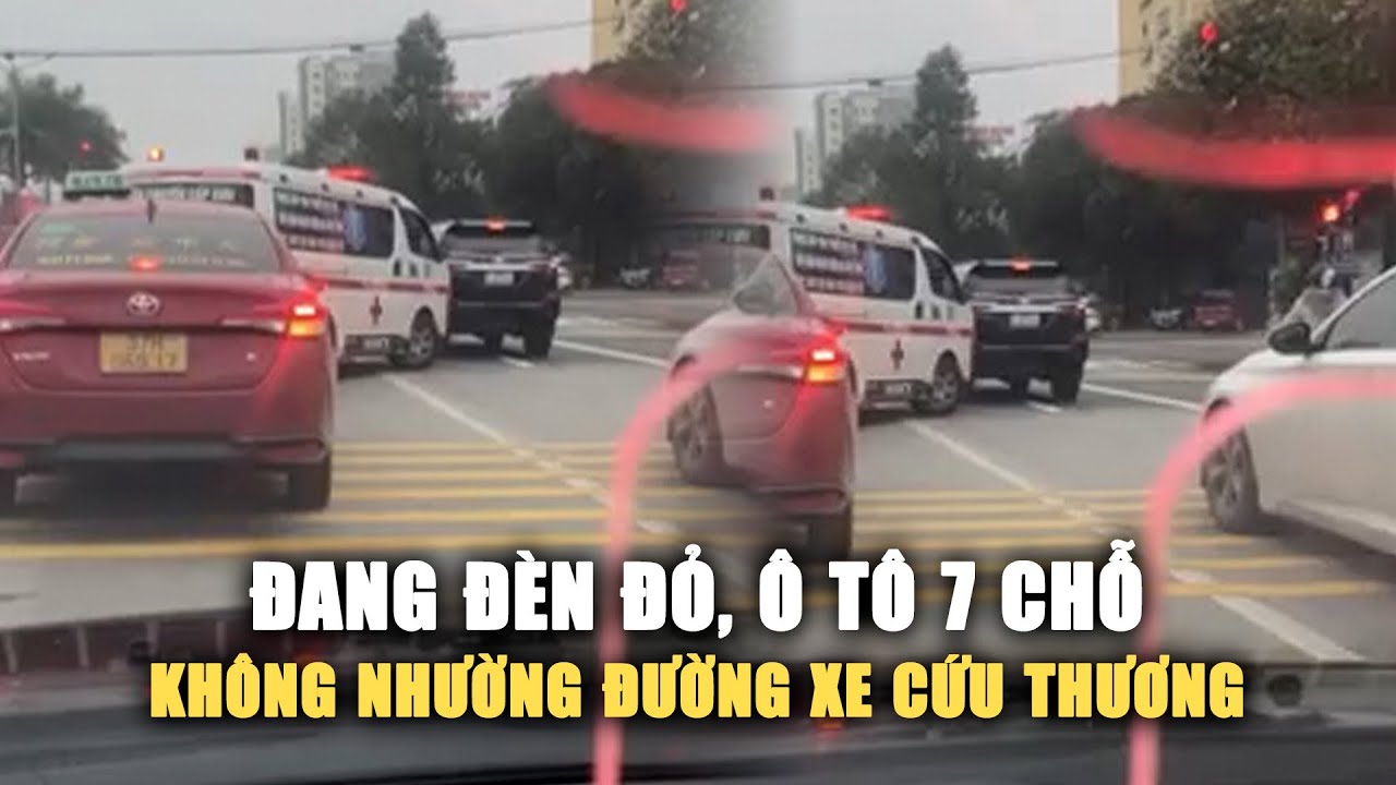 Ô tô không nhường đường cho xe cấp cứu ở Nghệ An, CSGT nói gì?