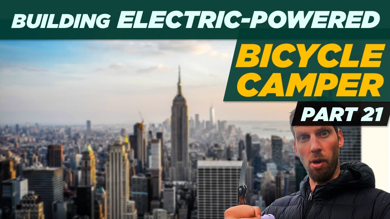 Велокемпер чуть не сдуло с моста