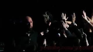Celebrity Three Days Grace - Right Left Wrong - Live HD (Wells Fargo Center 2019) Profile