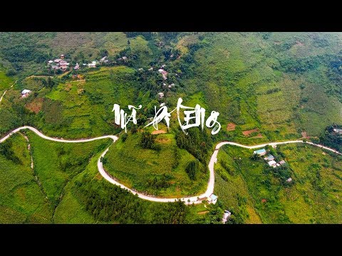 Thumbnail for Góc nhìn chim bay Đèo Mã Pí Lèng nối từ Đồng Văn sang Mèo Vạc
