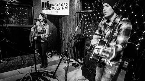 Brandi Carlile - Keep Your Heart Young (Live on KE...