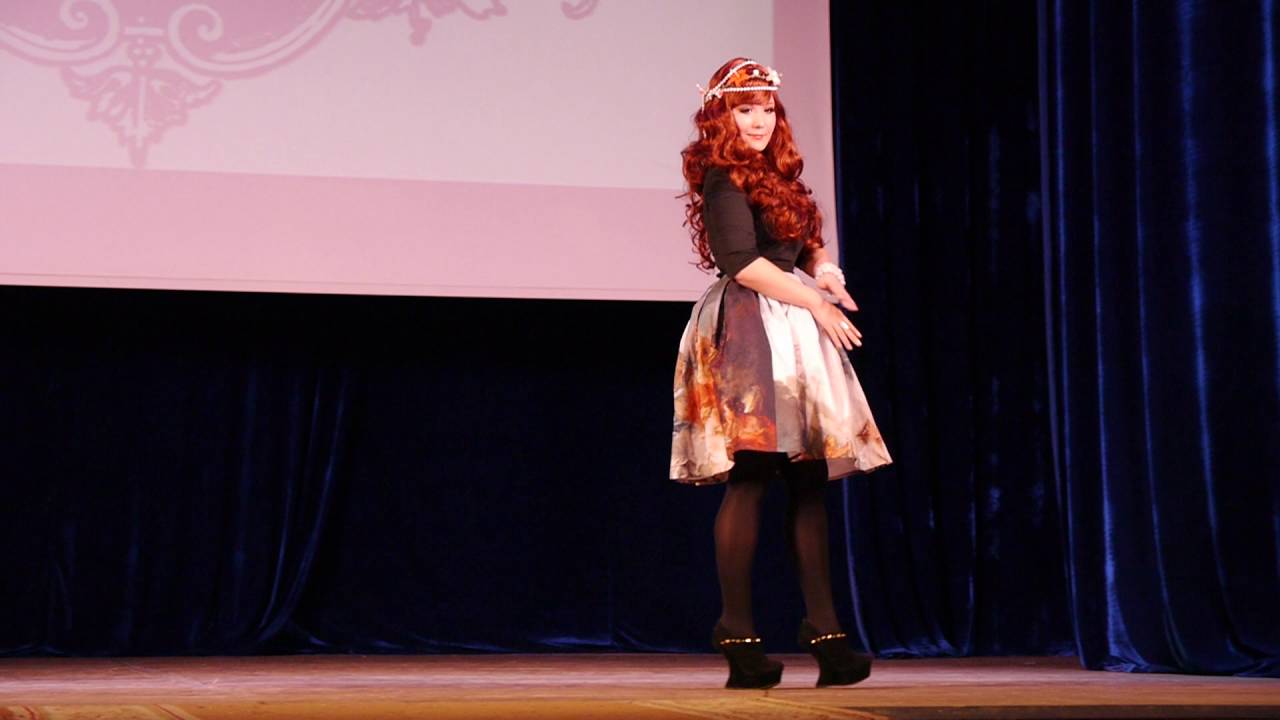 1 4 1  Показ европейского инди бренда Eat Me Ink Me