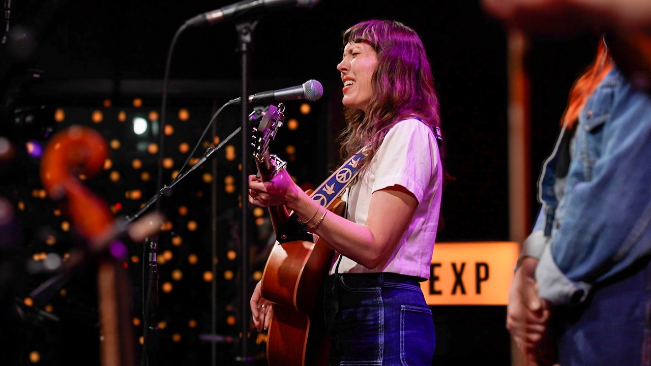Alela Diane - Fragile As A Flame (Live on KEXP)