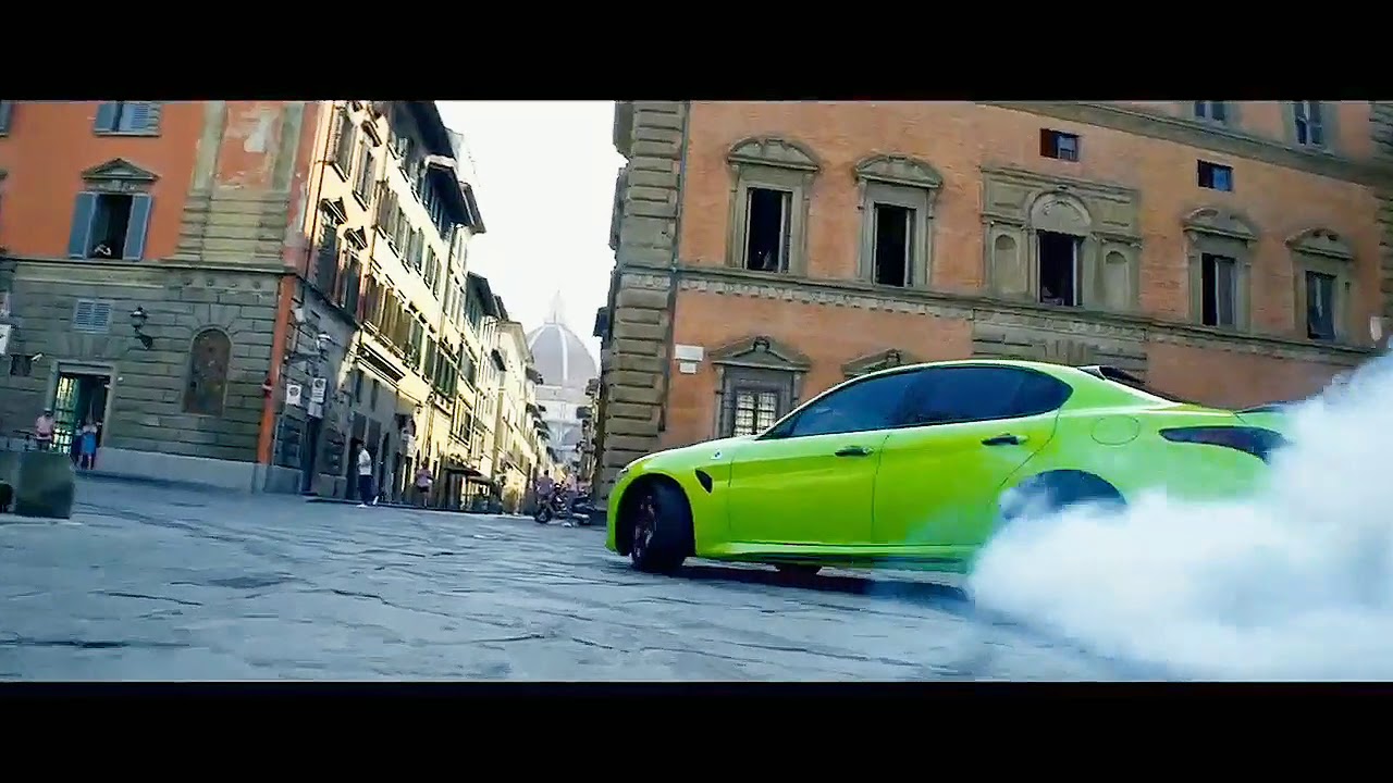 6 Underground × Satisfya | Car Chase Scene