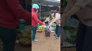 bỏ phố về quê mai nguyễn mua cà tím ở chợ đồng bào về nướng và chiên dầu #short