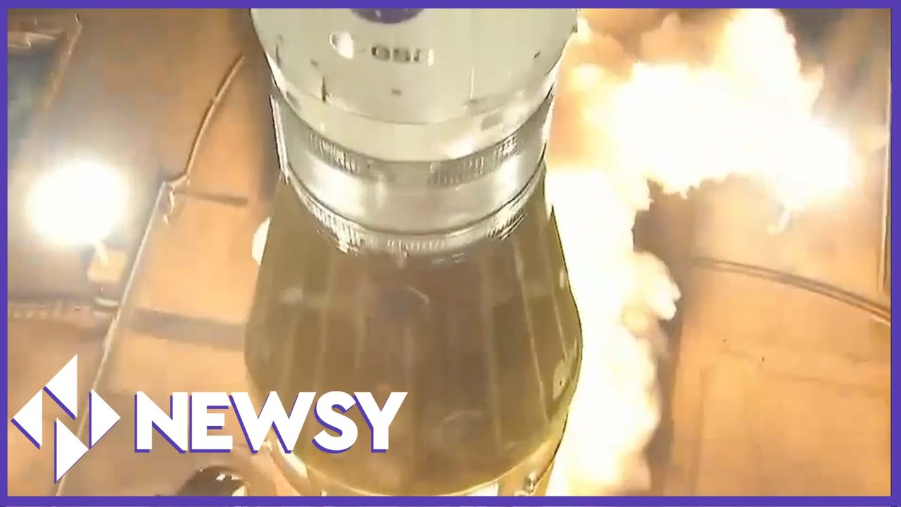 Lift Off! NASA's Mightiest Moon Rocket Takes Off 50 Years After Apollo ...