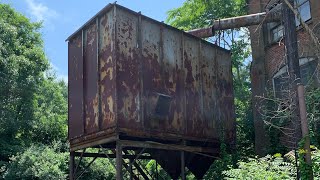 Exploring an old Massachusetts Mill. Let’s see what’s Inside 👀