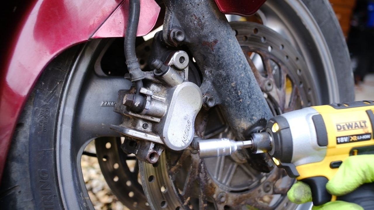 Подготовка к туру Honda ST1100 продолжается...