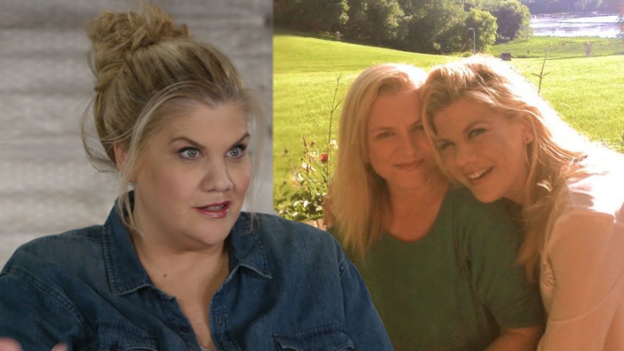Kristen Johnston Mourns Sister Julie Who Lost Her Battle With Addiction
