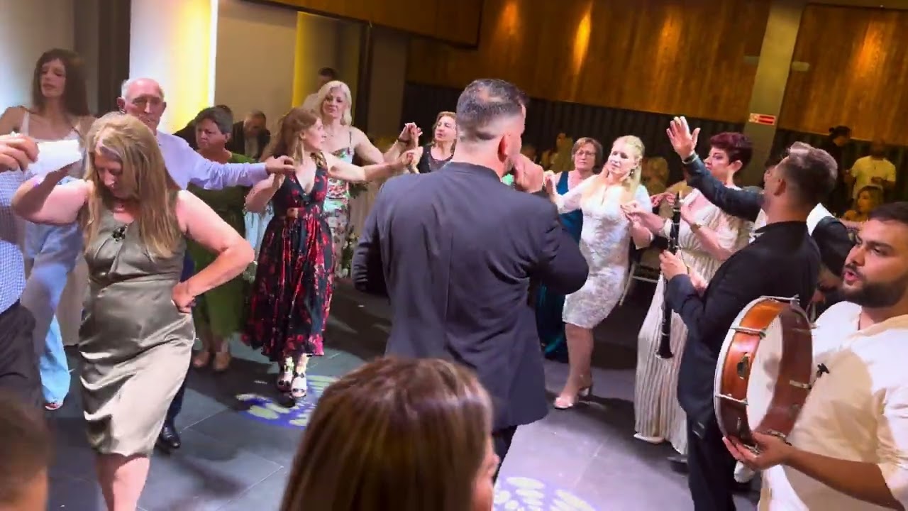 ΛΕΩΝΙΔΑΣ ΠΟΥΡΙΚΗΣ & ΒΑΣΙΛΗΣ ΠΑΠΠΑΣ ΣΕ ΓΑΜΟ ΠΑΤΡΑ 🔴⏯️