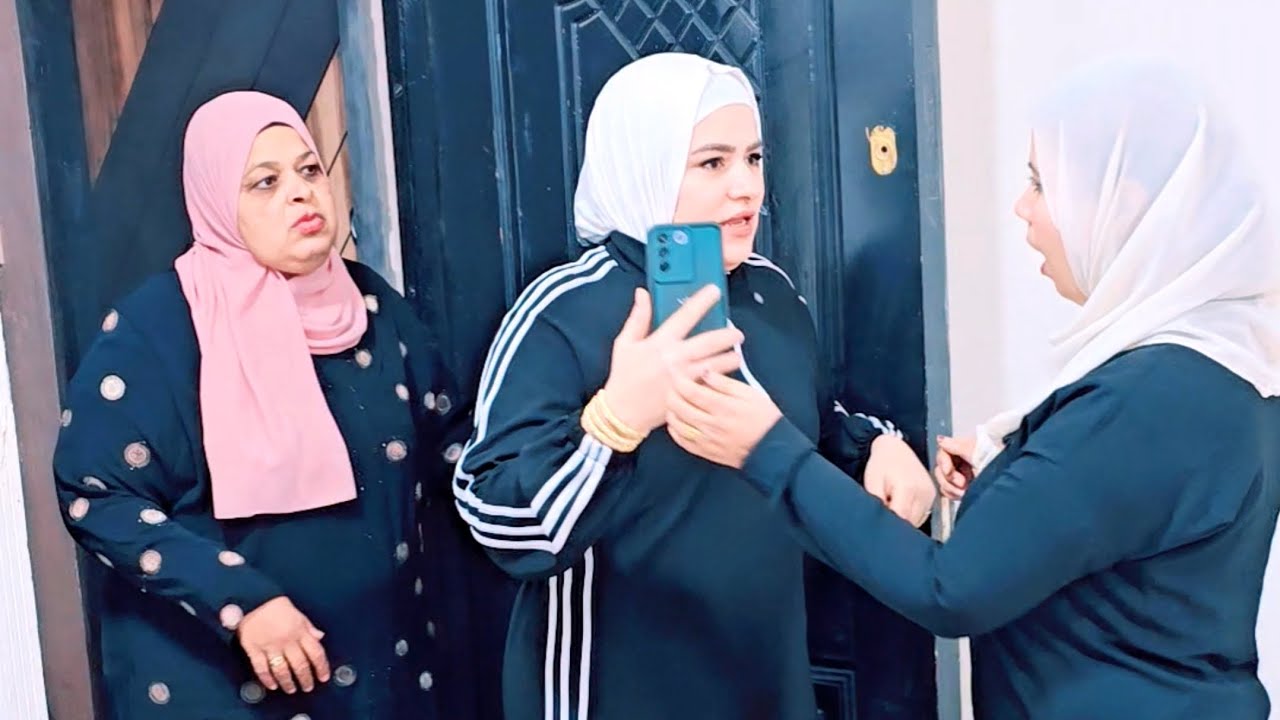 لقيت جوزي في الشقة مع واحدة غريبة في نص الليل… أعمل إي