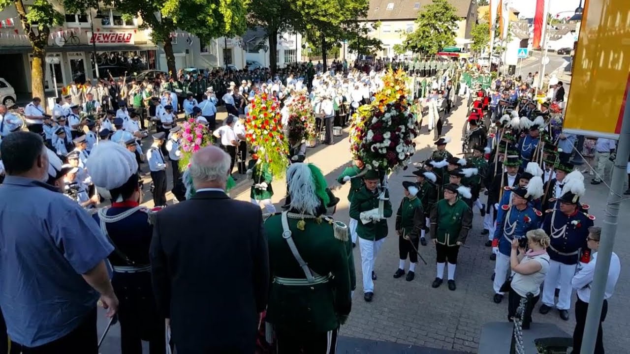 Serenade Regimentsauflösung auf dem Schützenfest in Hemmerden 2015