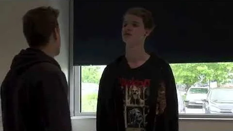 Comment s'appelle Brad Pitt dans Fight Club ?