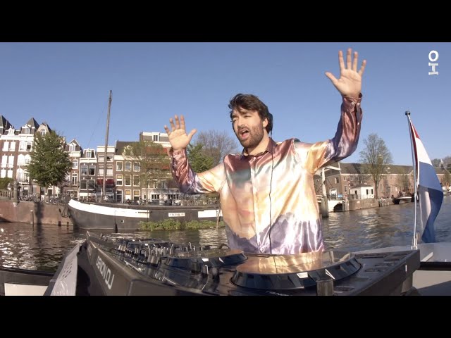 Oliver Heldens Live on a Boat from sunny Amsterdam #RoomServiceFest DJ Set class=