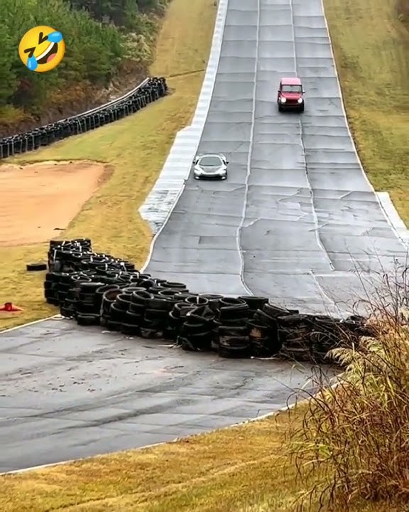 The 2022 Mercedes g wagon on fun moment! 😂 #gwagon #gclass