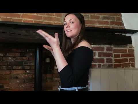 The Simple Hand Gesture To Cue A Standing Ovation From Your Audience